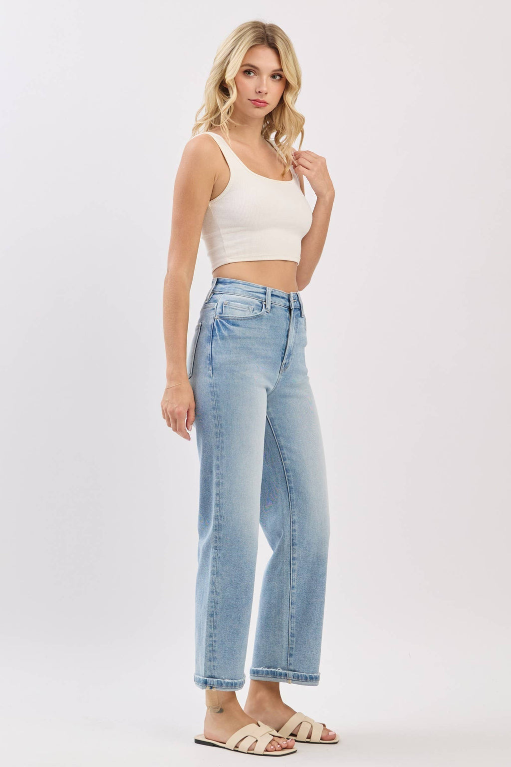 RELAXED STRAIGHT JEANS HIGH RISE