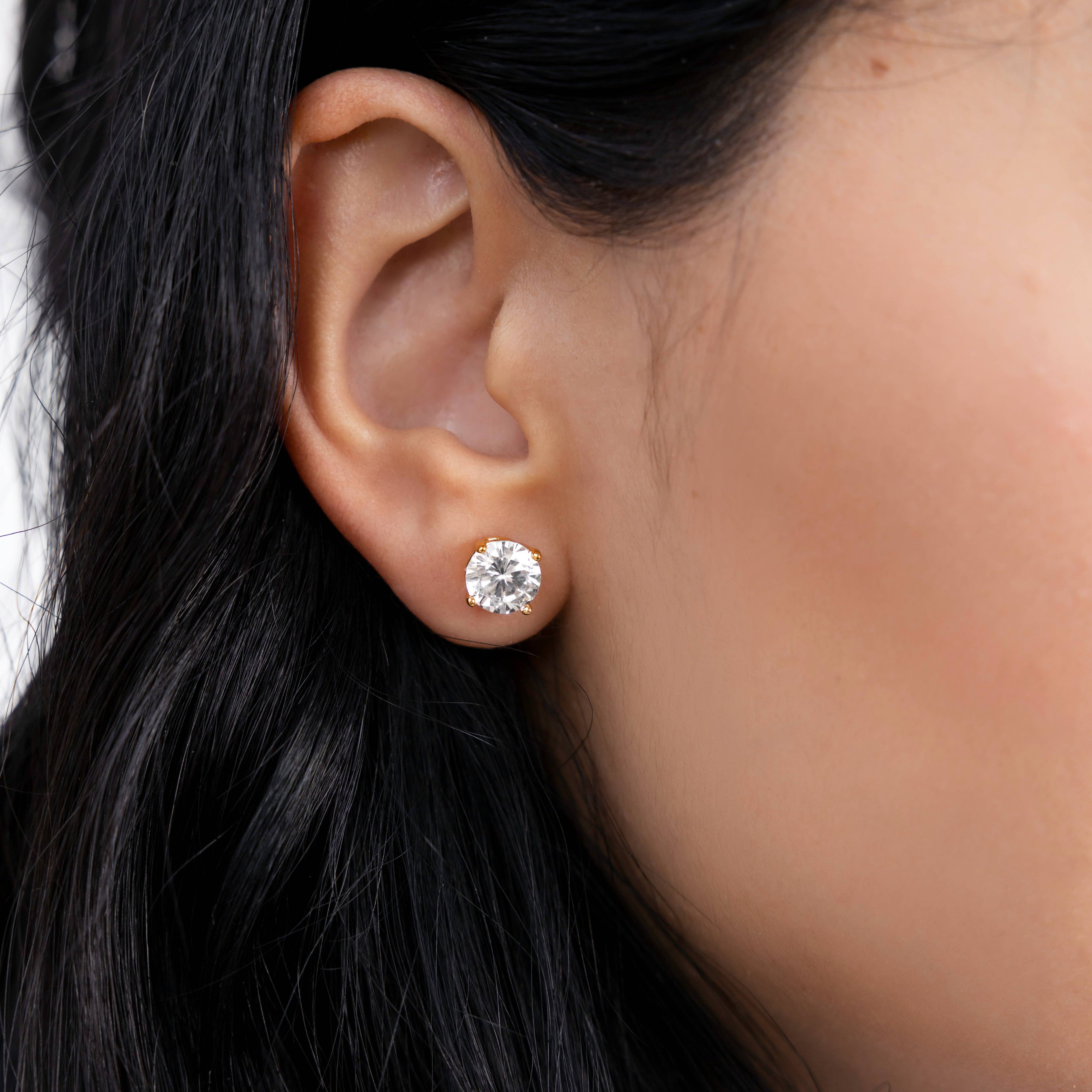 B. Grands Demi-Fine 8mm Round Solitaire Stud Earrings – Gold