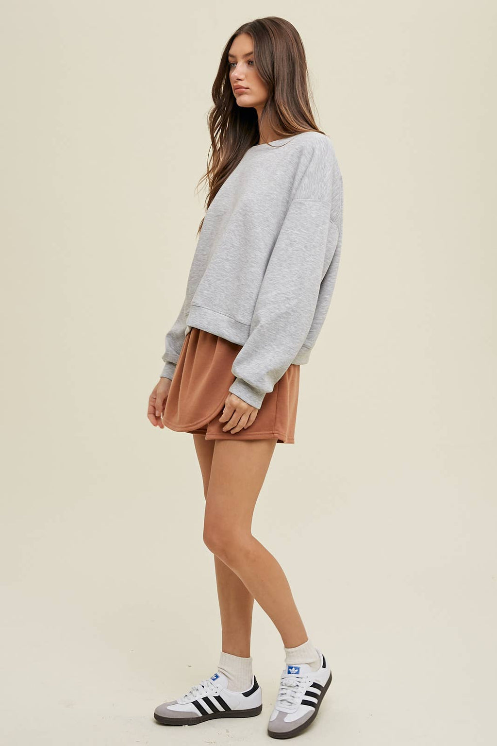 SCUBA RELAXED CROP SWEATSHIRT