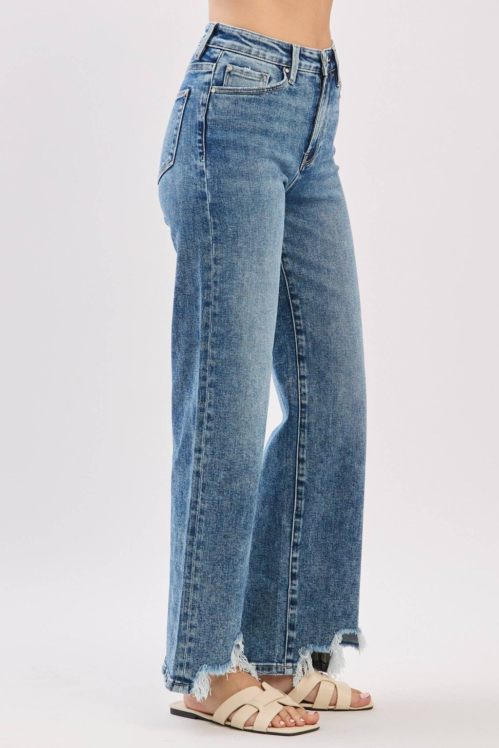 WIDE LEG W/ DESTROYED HEM