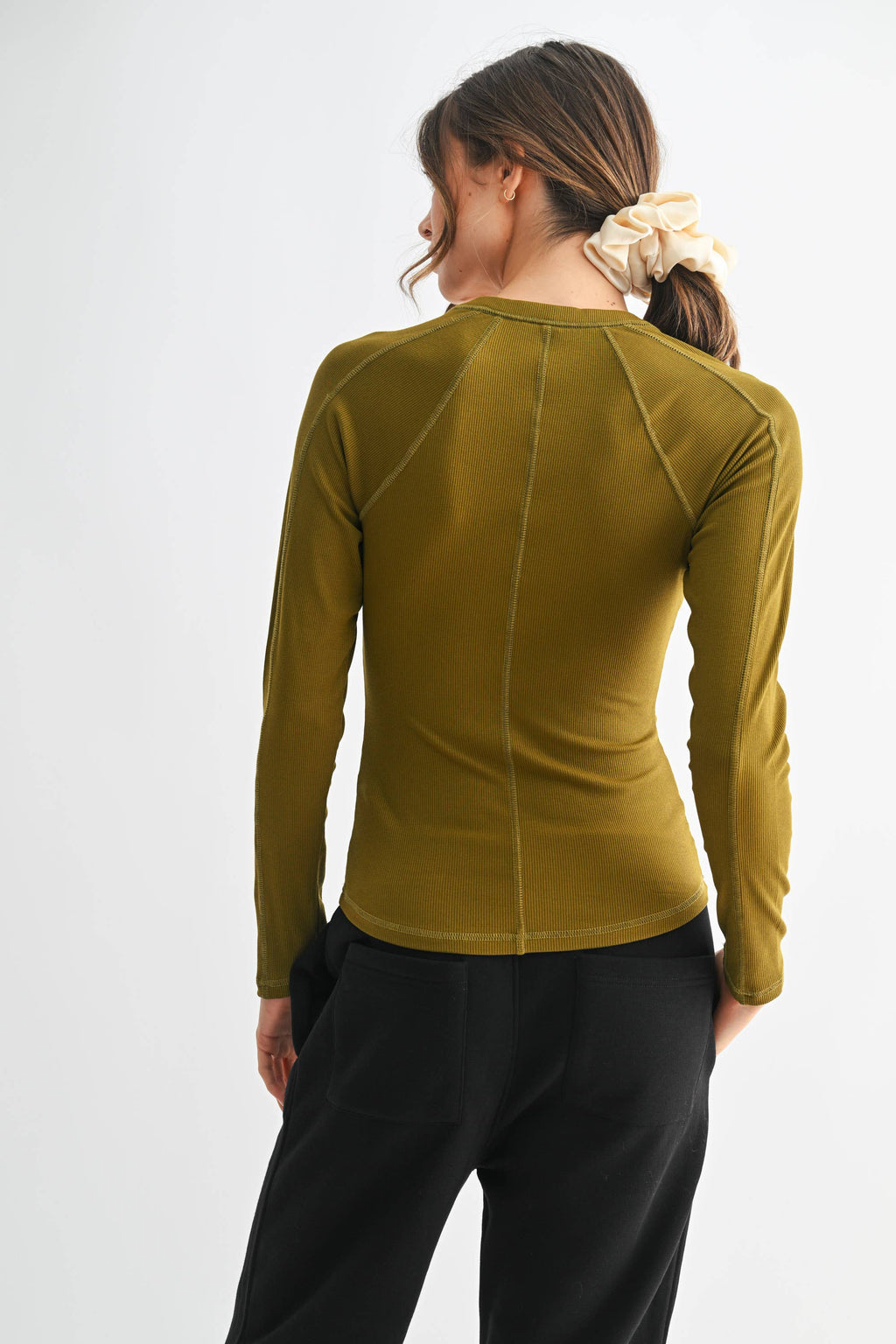Essential Long-Sleeved Micro-Ribbed Henley Top