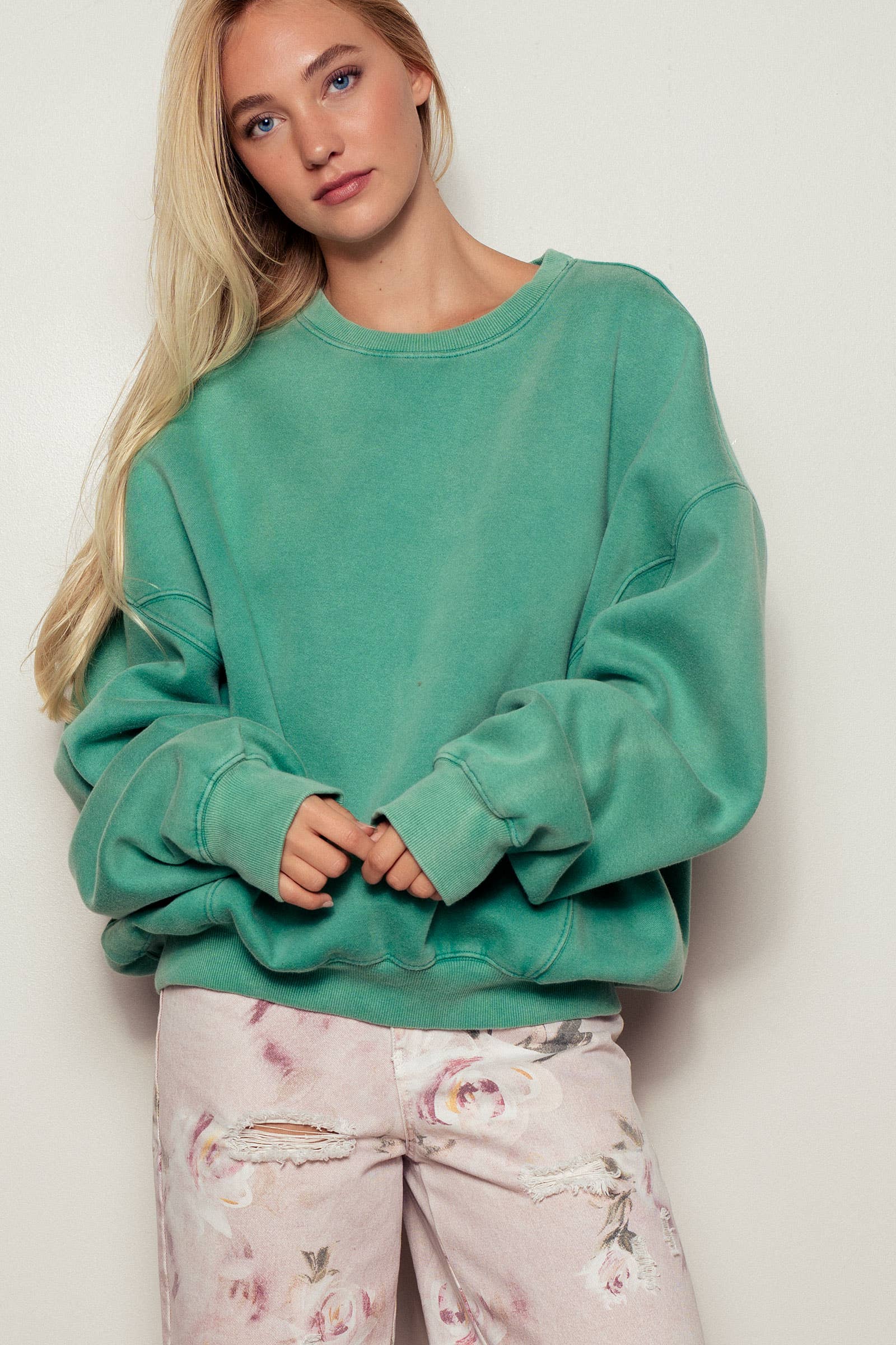 Comfort Washed - Crew Neck