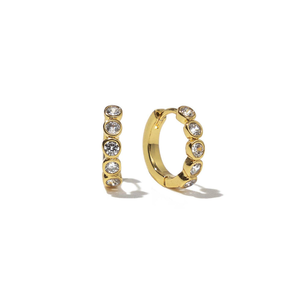 B. Grands 18K Gold Round Brilliant Huggies
