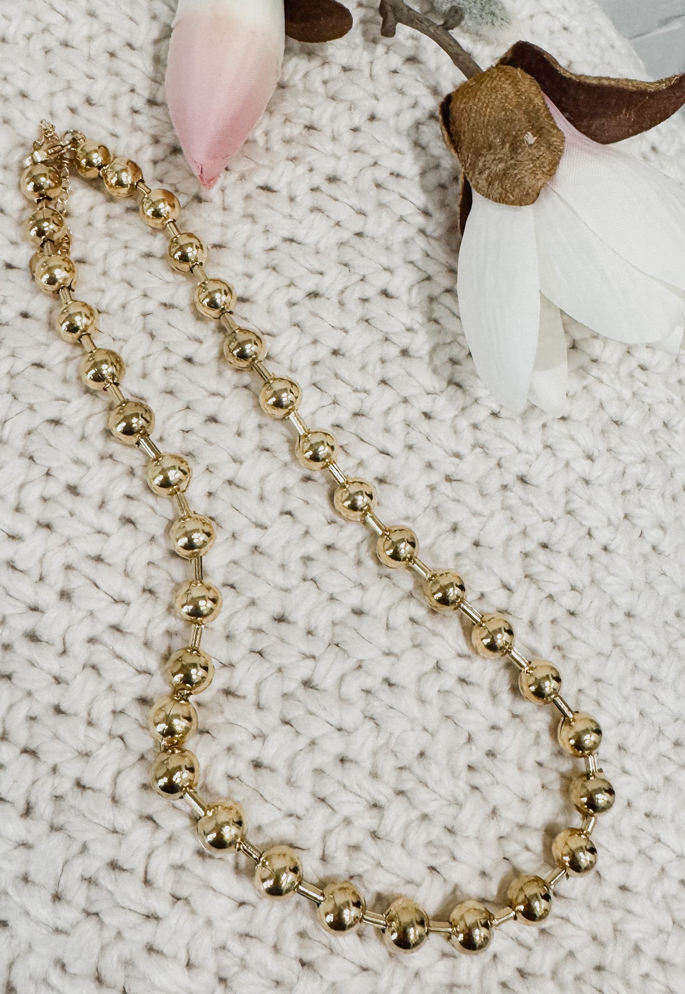 Luxe Gold Bold Medium Beaded Necklace