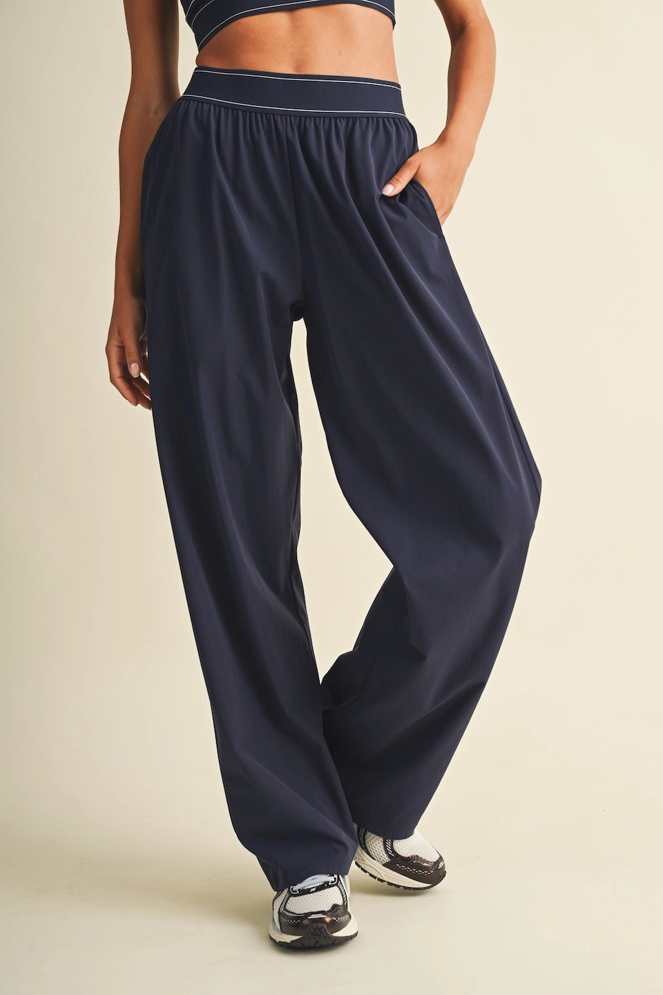 Everyday Relaxed Yoga Nylon Pants
