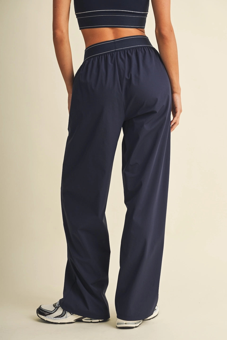 Everyday Relaxed Yoga Nylon Pants