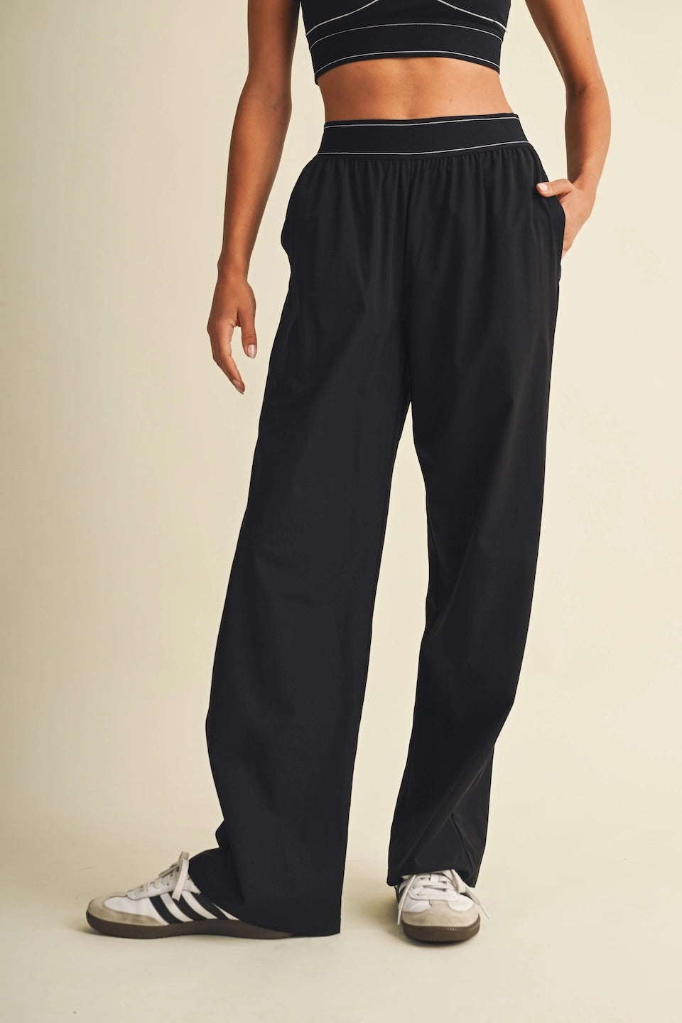 Everyday Relaxed Yoga Nylon Pants