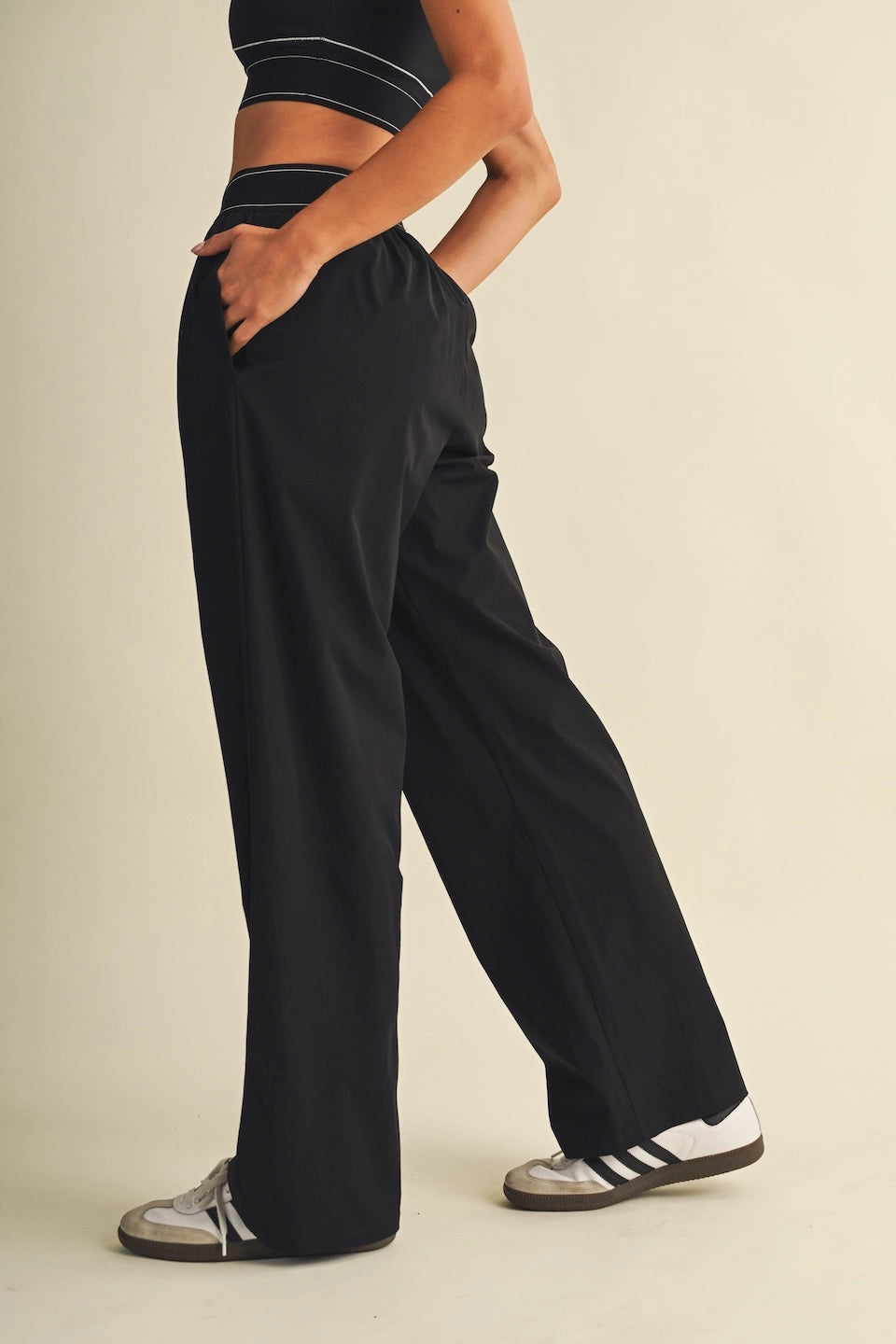 Everyday Relaxed Yoga Nylon Pants