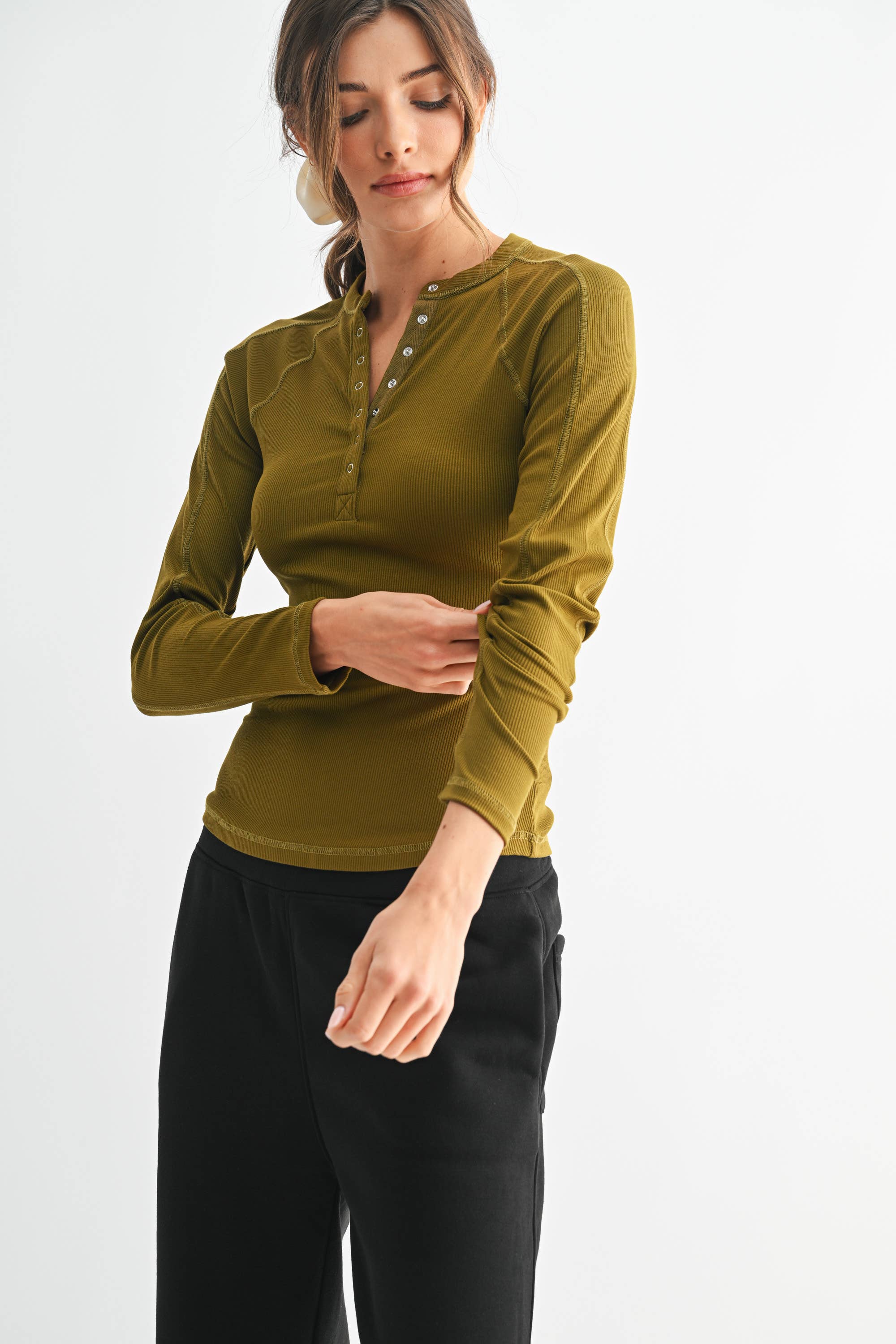 Essential Long-Sleeved Micro-Ribbed Henley Top
