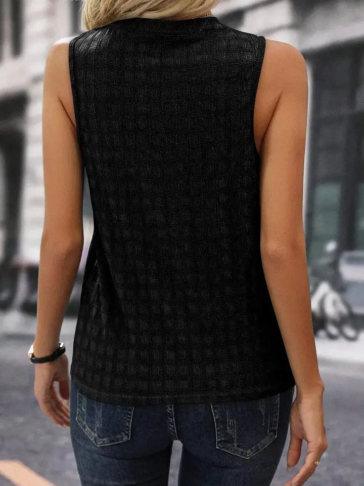 Black Lattice Textured Sleeveless Top