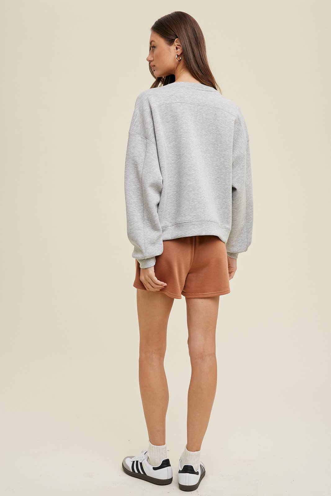 SCUBA RELAXED CROP SWEATSHIRT