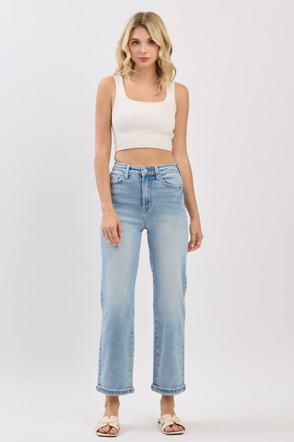 RELAXED STRAIGHT JEANS HIGH RISE