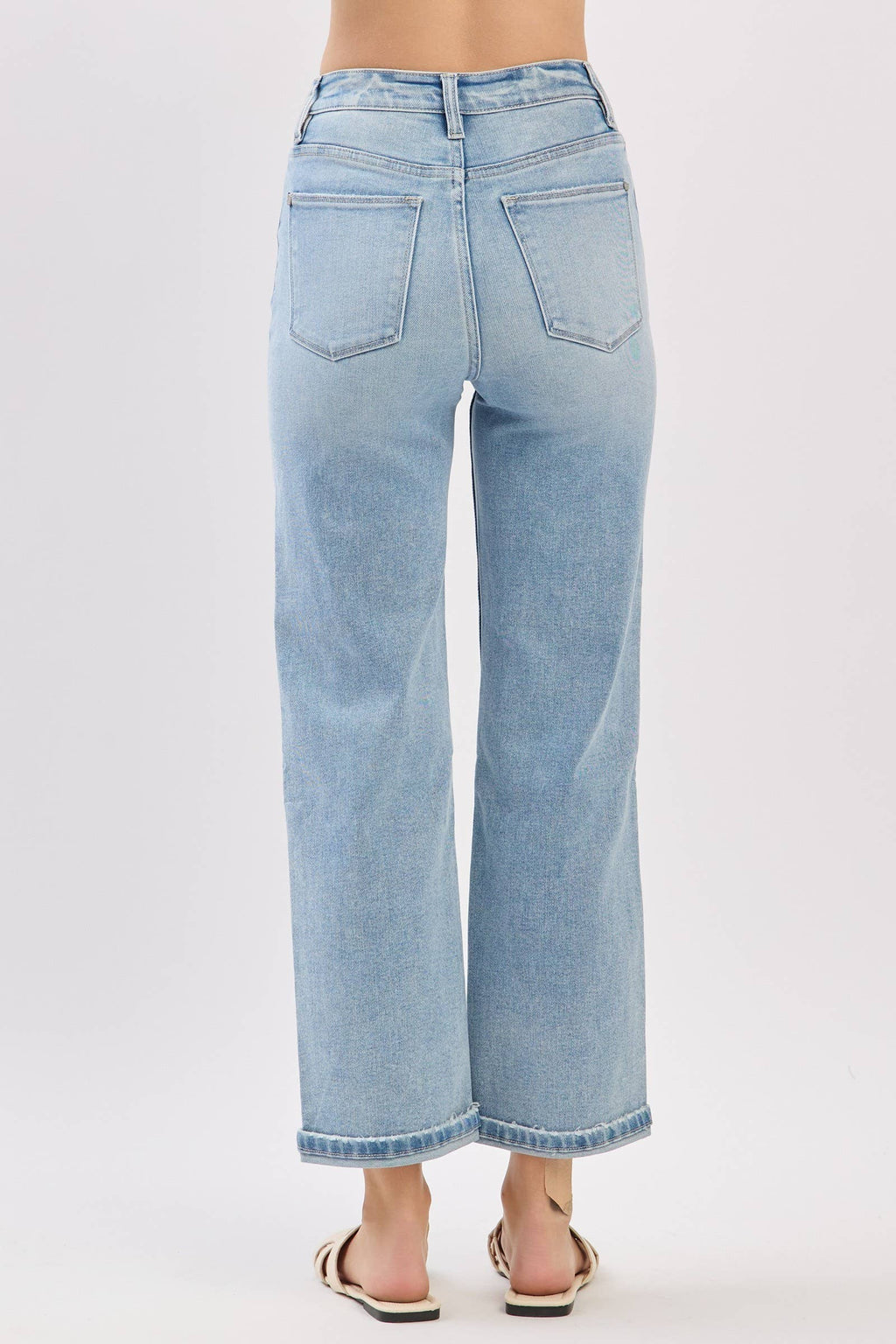 RELAXED STRAIGHT JEANS HIGH RISE