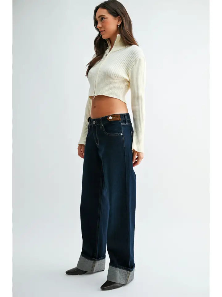 Dark cuffed Straight with waistband Detail