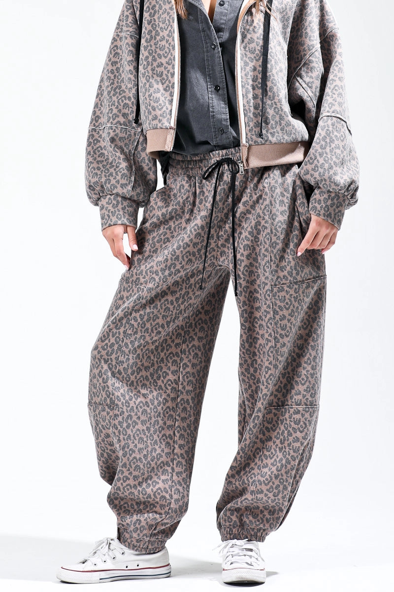 Leopard Sweatpants