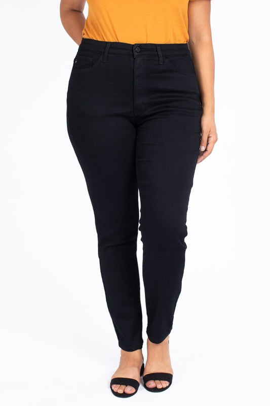 Black Mid Rise Super Skinnies Curvy